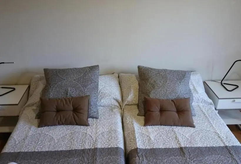 バス共有のスタンダードルーム, Alma Del Camino Rooms & Albergue Hostel