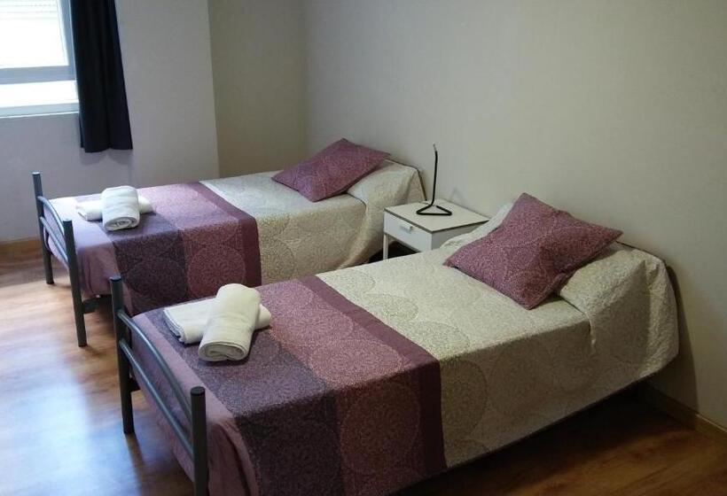 带共用浴室的标准房间, Alma Del Camino   Rooms & Albergue   Hostel