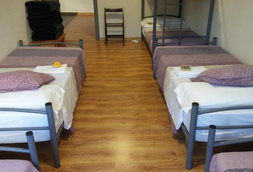 家庭房间共用浴室, Alma Del Camino   Rooms & Albergue   Hostel