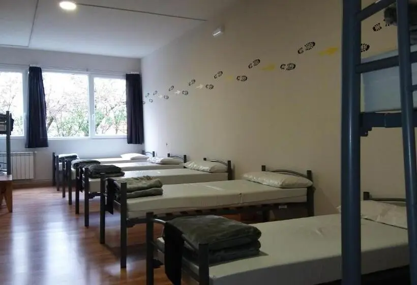 ファミリールーム, Alma Del Camino Rooms & Albergue Hostel