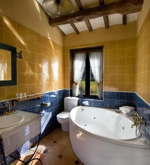 اتاق استاندارد با وان آب گرم, Casa Rural La Calera