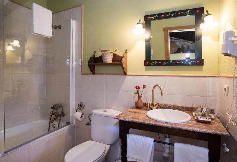 غرفة قياسية, Rural Zalama