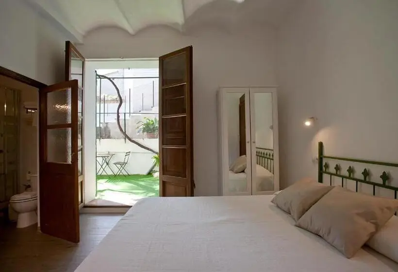 StandaardKamer, Can Moragues De Soller