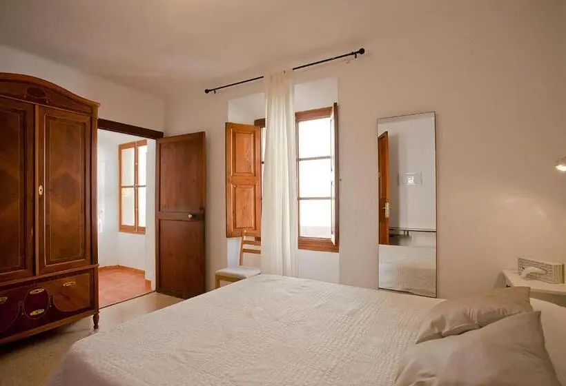 StandaardKamer, Can Moragues De Soller