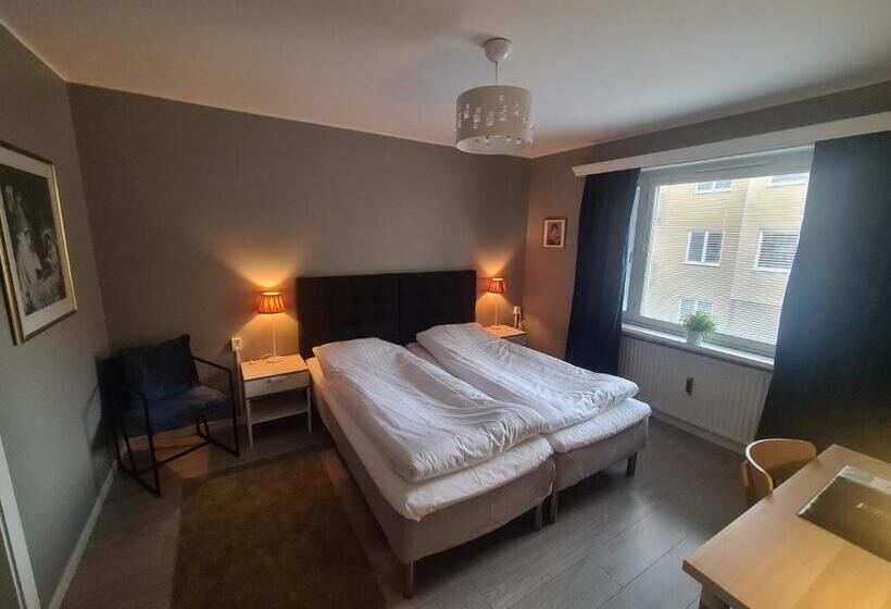 اتاق اکونومی, L Boulogne