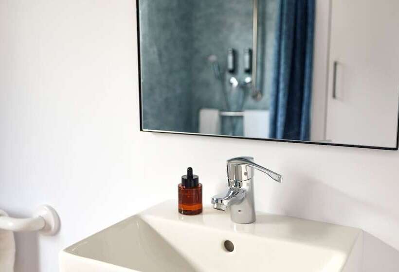 优质平房, Taiga Delta De L Ebre