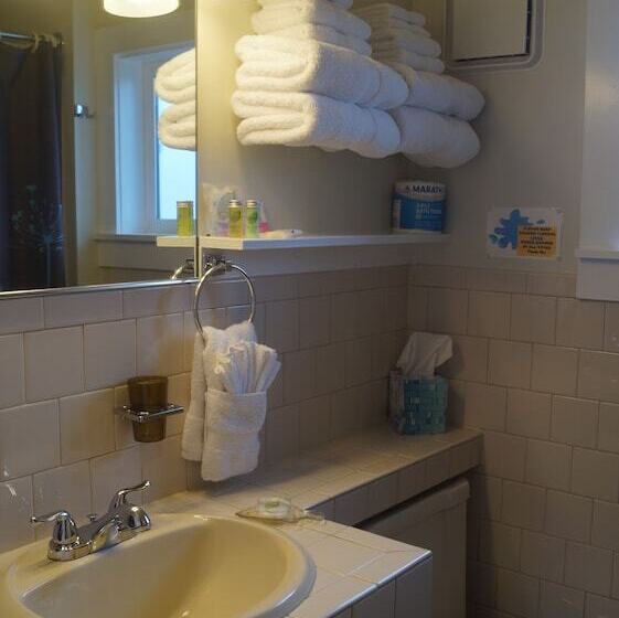 חדר סטנדרט, Mermaid Inn