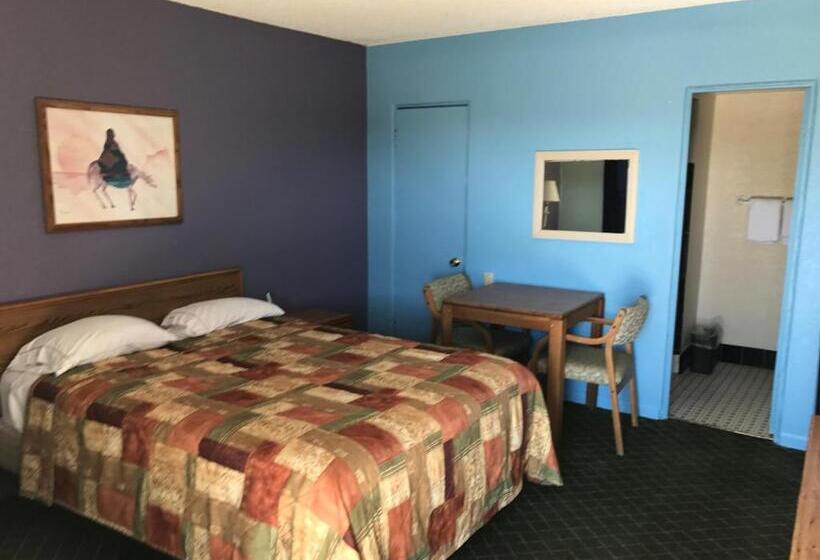 Номер Стандарт, Western Inn Roswell