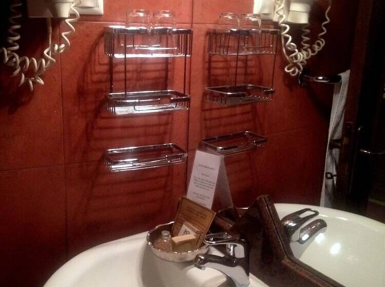 Standard Single Room, Empress Zoe