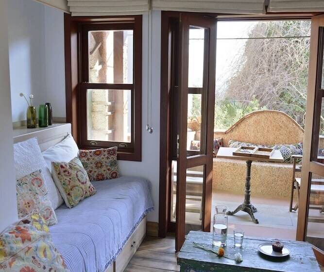 Suite with Terrace, Empress Zoe