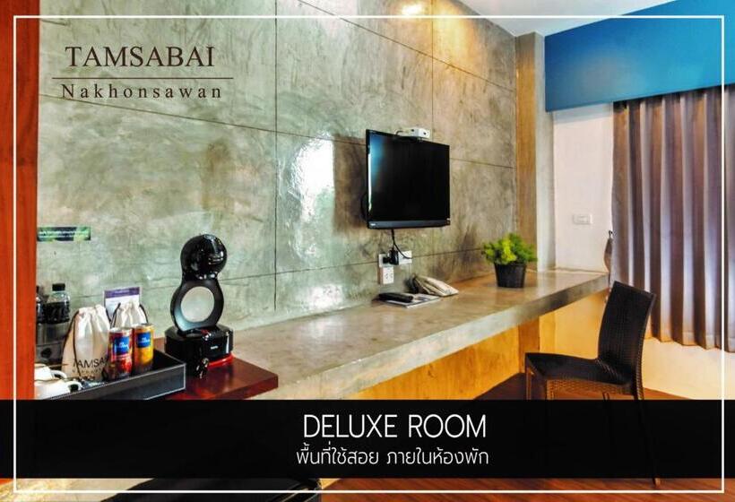 带大床的豪华间, Tamsabai