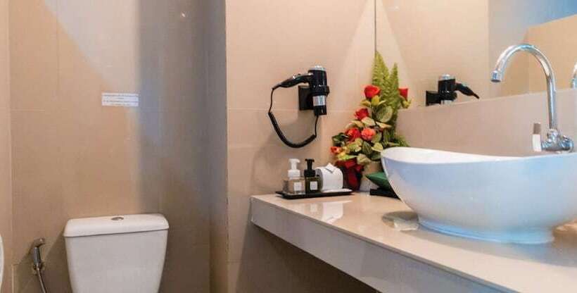 豪华房间, Tamsabai