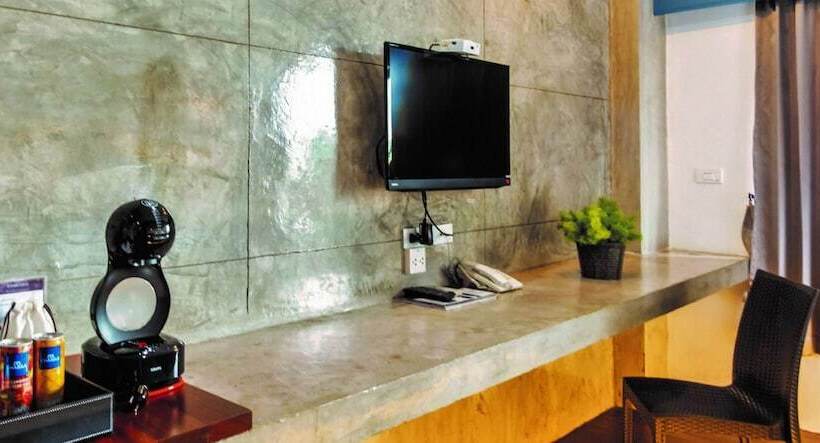 豪华三人间, Tamsabai