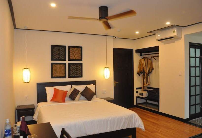 سوئیت با چشم‌انداز رودخانه, The Quin Riverside Villa
