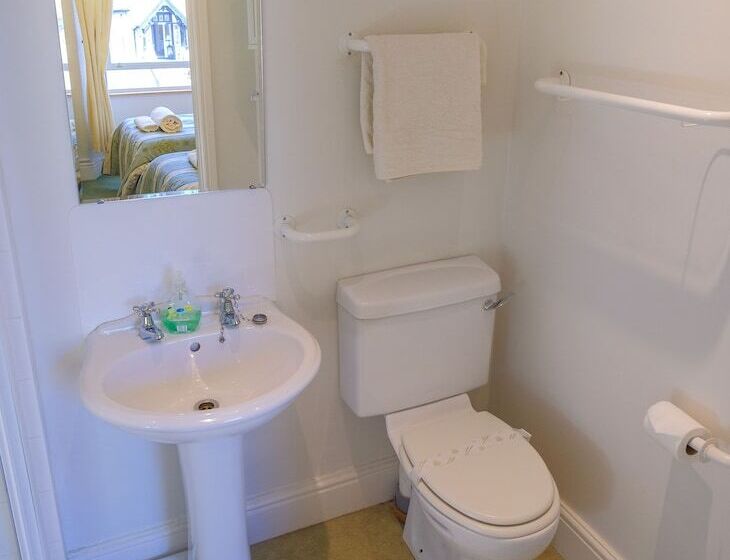 スタンダードルーム, Somerset House B&b