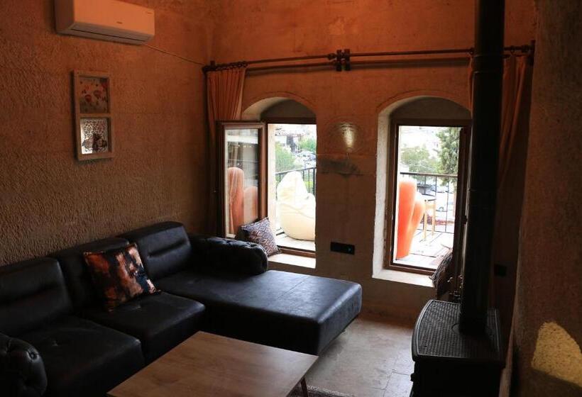 اتاق استاندارد چهار تخته, Sunset Cave