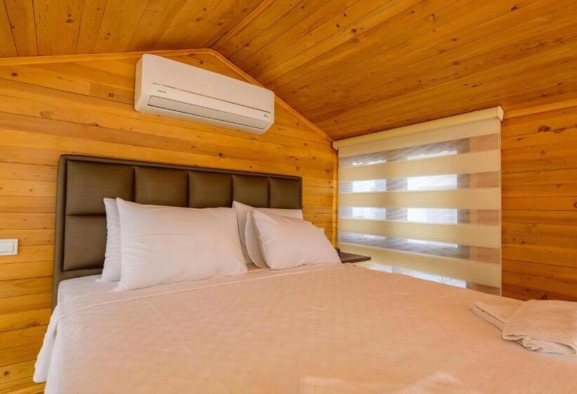 Бунгало Стандарт Вид на Сад, Anatolian Apartments