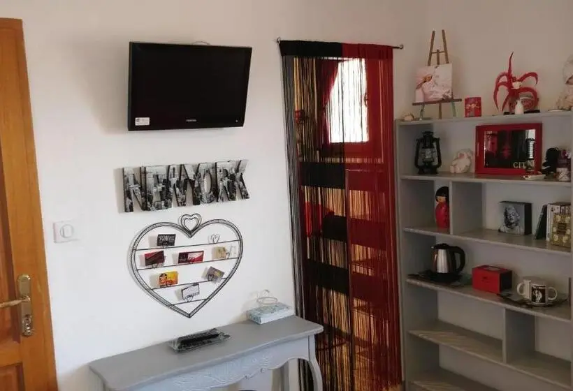 Standard-huone, L'oustalet