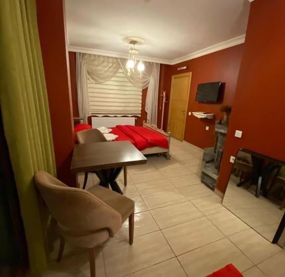 اتاق لوکس با بالکن, Agva Heaven Hill