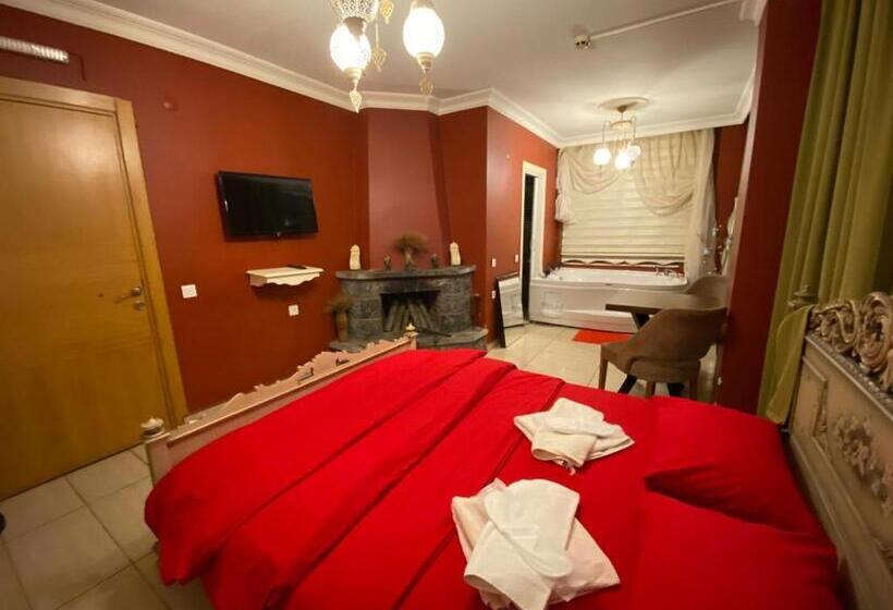 اتاق لوکس با بالکن, Agva Heaven Hill