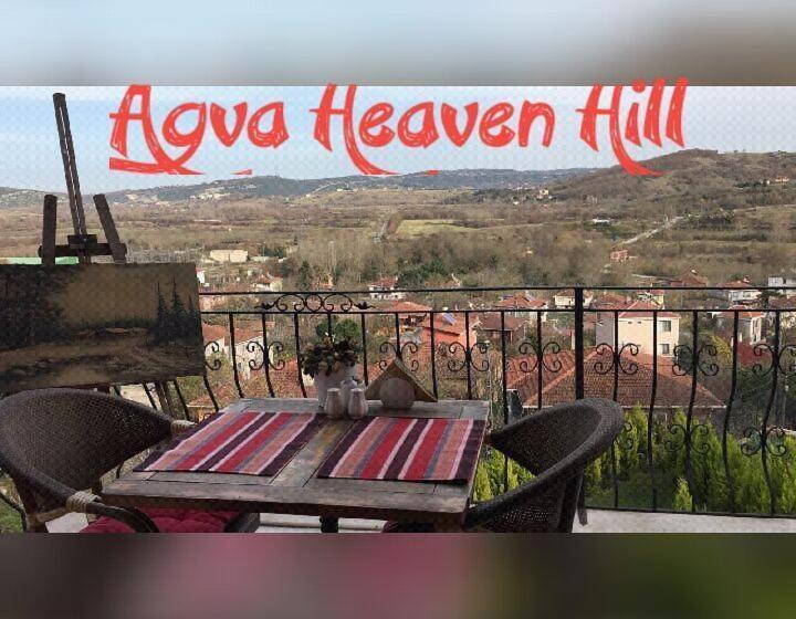 اتاق لوکس, Agva Heaven Hill