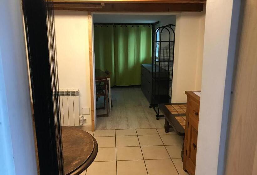 استودیوی استاندارد, Bastide Ecurie Massilia