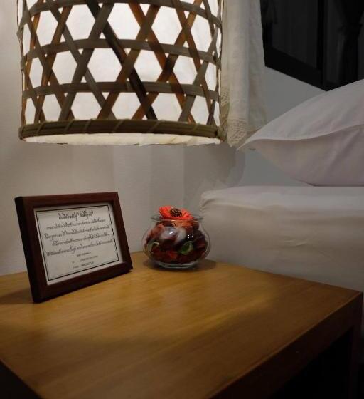 Standard room with outdoor bath, Comeneetee Uthai