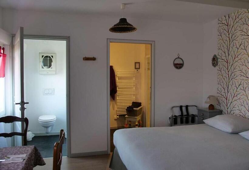 غرفة كومفورت ثلاثية, Le Nid De Val'ry