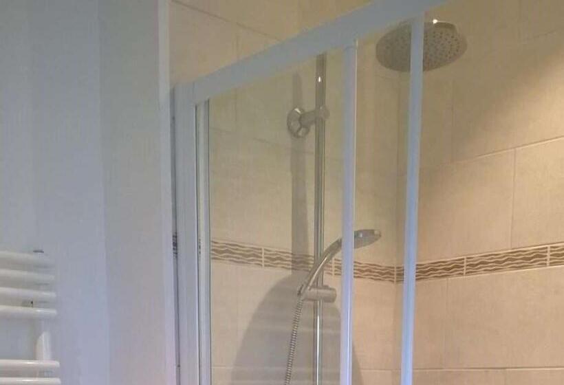 غرفة كومفورت ثلاثية, Le Nid De Val'ry