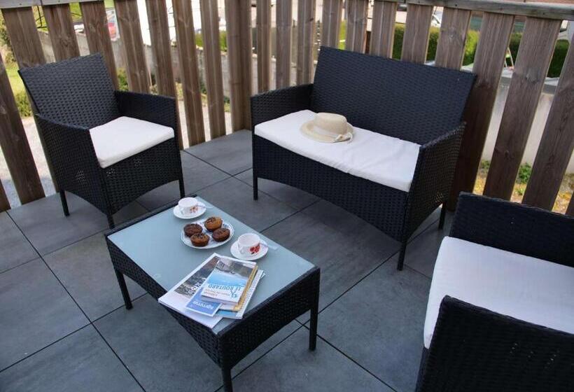 غرفة قياسية مطلّة علي الحديقة, Le Nid De Val'ry