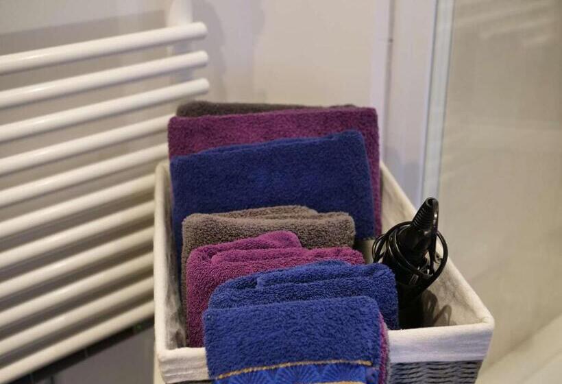 غرفة كومفورت ثلاثية, Le Nid De Val'ry