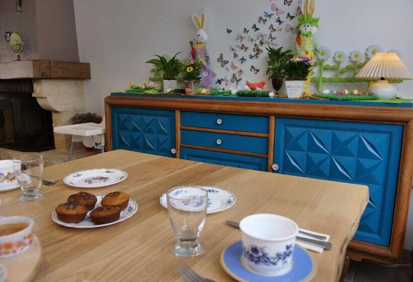 جناح عائلي, Le Nid De Val'ry