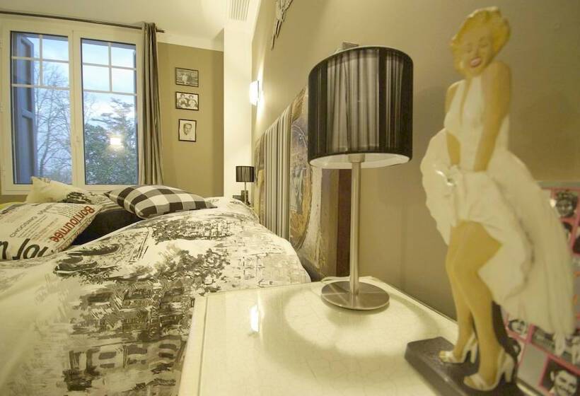 غرفة قياسية, L'oustalet D'anicette