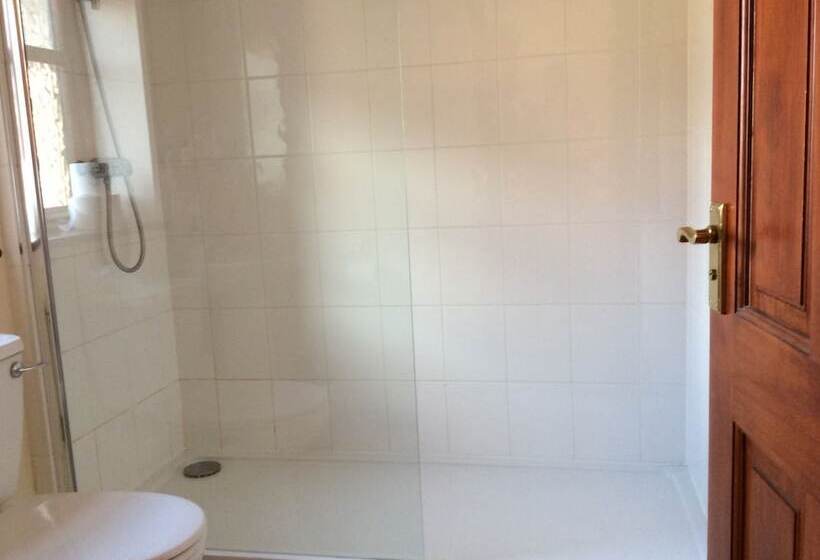 Номер Стандарт, The Fountain Oldwood