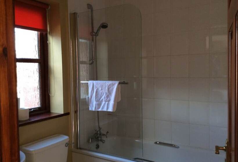 Номер Стандарт Трехместный, The Fountain Oldwood