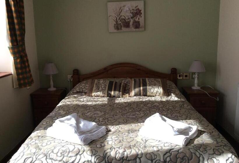 Номер Стандарт, The Fountain Oldwood