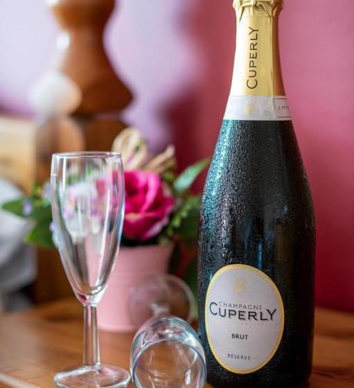 Номер Deluxe, The Fountain Oldwood