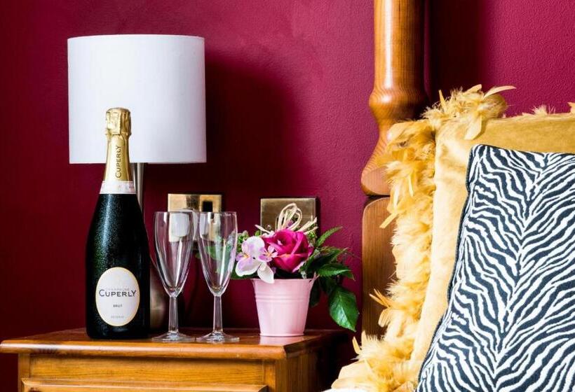 Номер Deluxe, The Fountain Oldwood