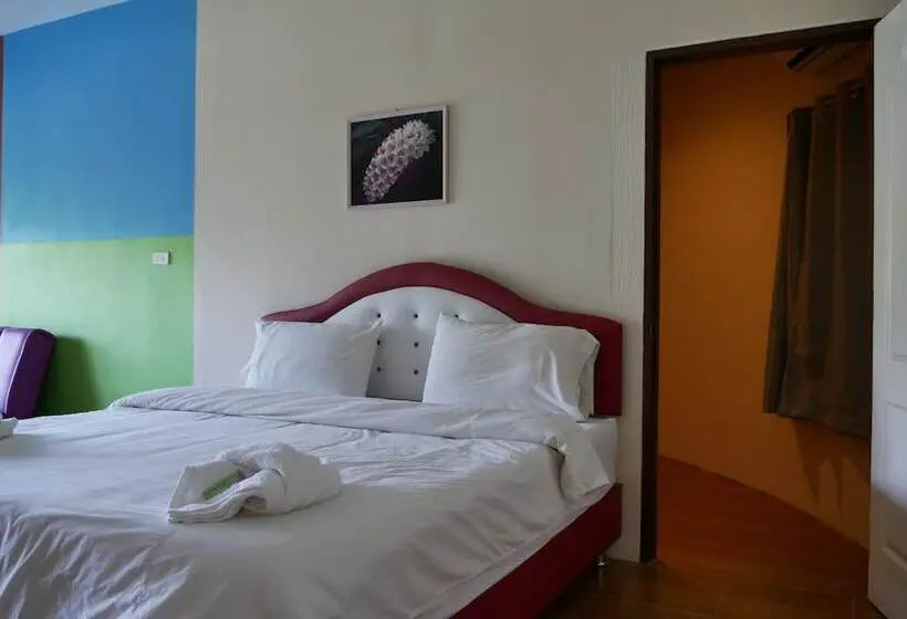 اتاق استاندارد تودرتو, Aiyara Garden Resort