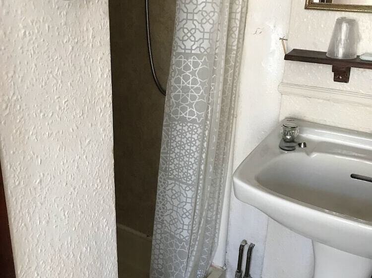 חדר סטנדרט, The Beckwood