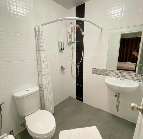 اتاق استاندارد, Khaolak Mind Home Hostel