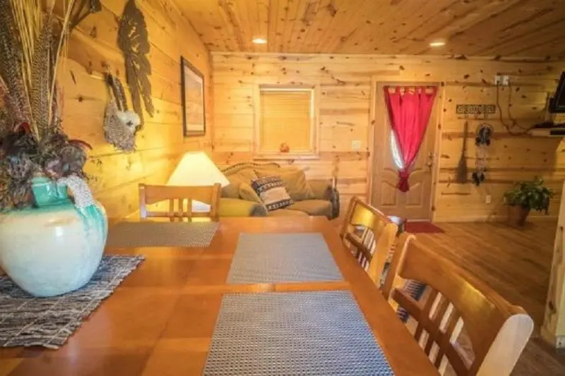 スタンダード４人部屋, Nacoochee Valley Rentals