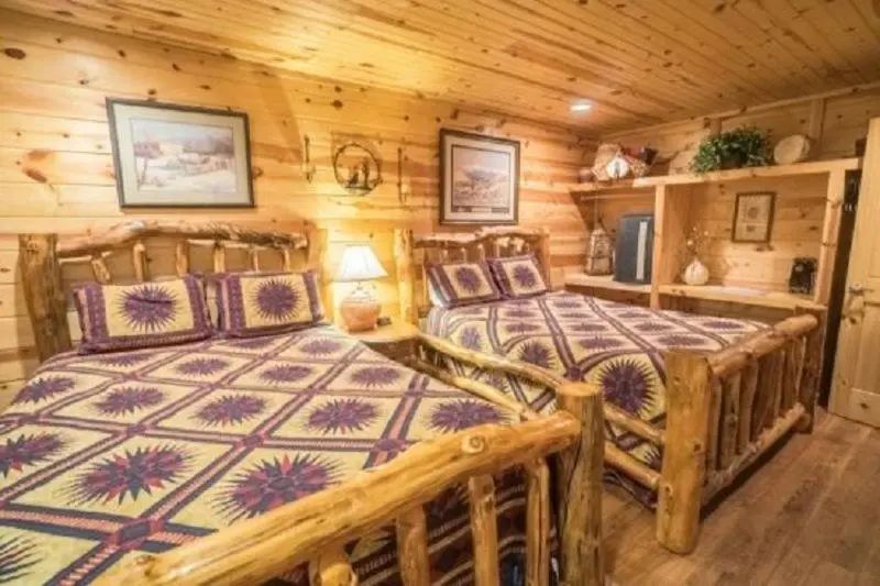 スタンダード４人部屋, Nacoochee Valley Rentals