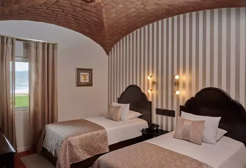 アウトサイドクラシックルーム, Fortaleza Do Guincho Relais & Chateaux