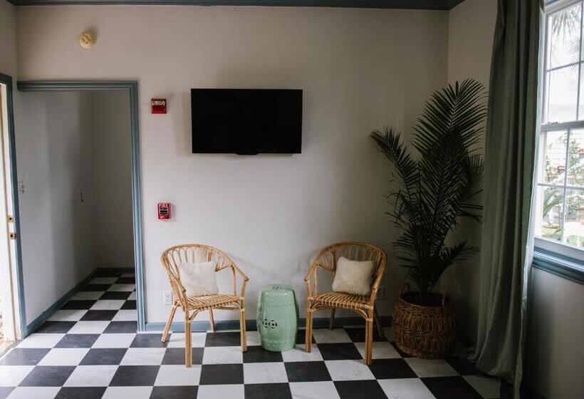 带大床的套房, Carr Mansion