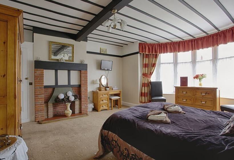 اتاق استاندارد با تخت بزرگ, Barons Court