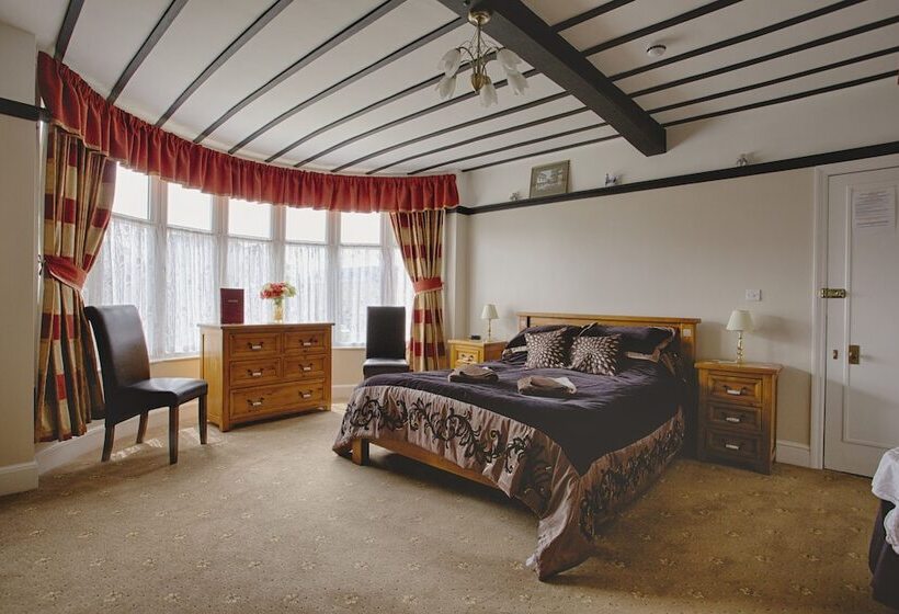 اتاق استاندارد با تخت بزرگ, Barons Court