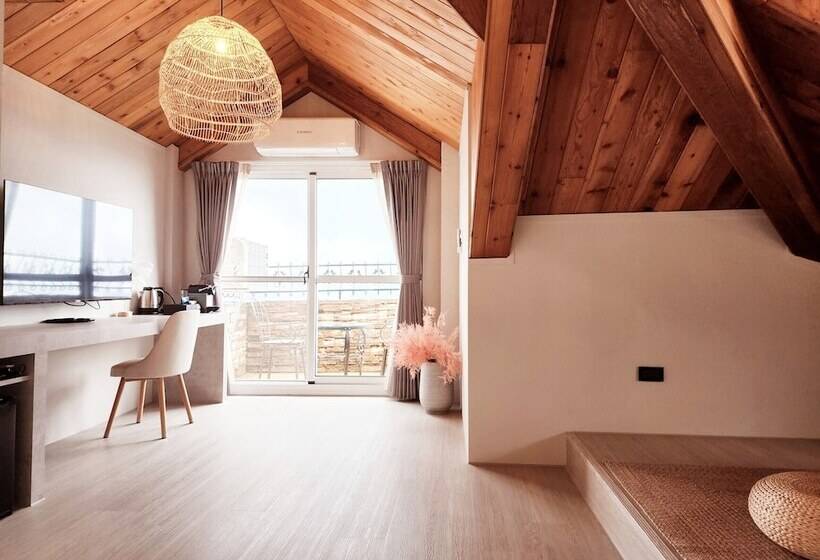 اتاق استاندارد چهار تخته, Florence Resort Villa