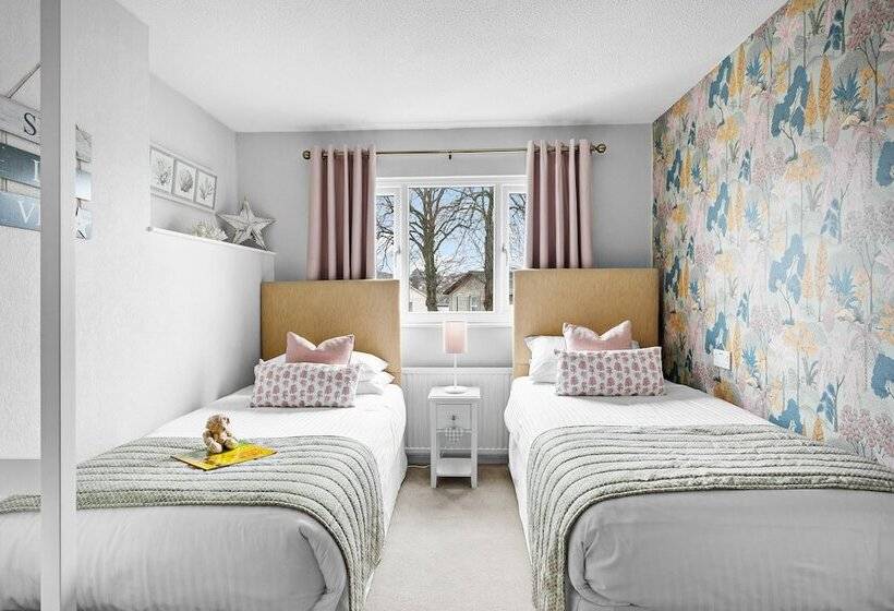 Suite 2 Chambres, Sandway House