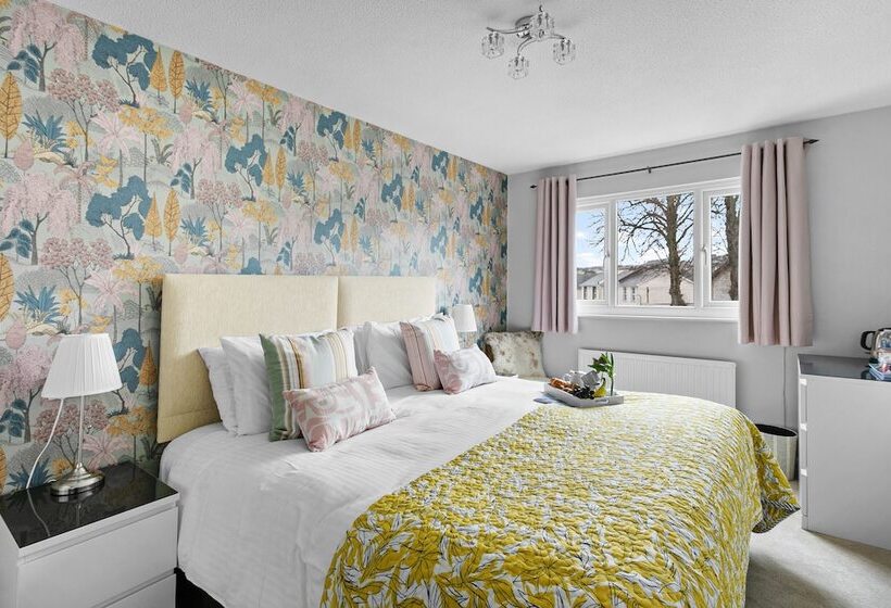 Suite 2 Chambres, Sandway House